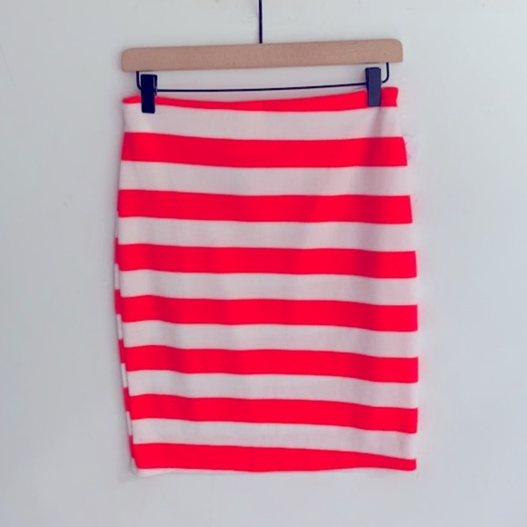 Rainbow neon striped mini skirt, Size L, NWT - Picture 3 of 8